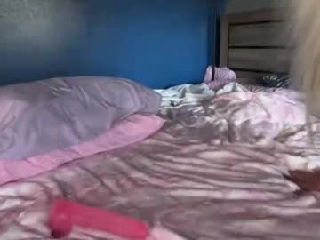 Watch ajmiller25 live