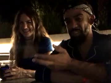 Watch drizzys_room live