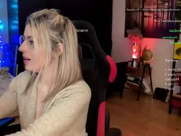 Watch kimilee22 live