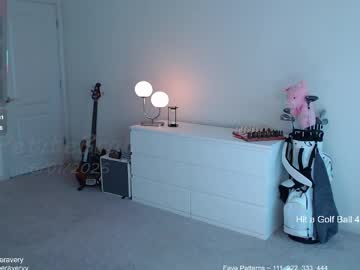 Watch petitebrat live