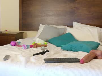 Watch pinkypuppa live