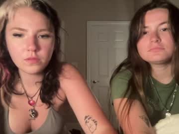 Watch rileycooperrr live