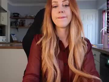 Watch stripmequick live