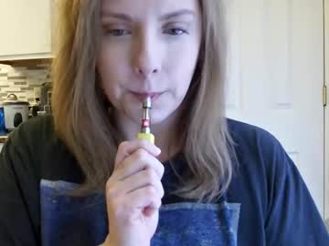 Watch tinywithtiddies live